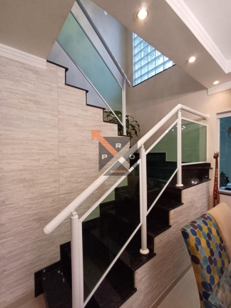 Imagem Casa com 3 Quartos à Venda, 220 m² em Vila Gumercindo - São Paulo Imagem Casa com 3 Quartos à Venda, 220 m² em Vila Gumercindo - São Paulo