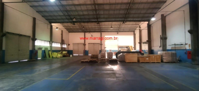 Imóvel para Alugar, 2.200 m² em Alphaville - Barueri
