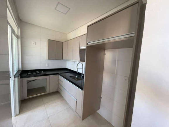 Imagem Apartamento com 2 Quartos à Venda, 130 m² em Guilhermina - Praia Grande