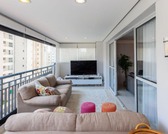 Imóvel com 4 Quartos à Venda, 290 m² em Campo Belo - São Paulo