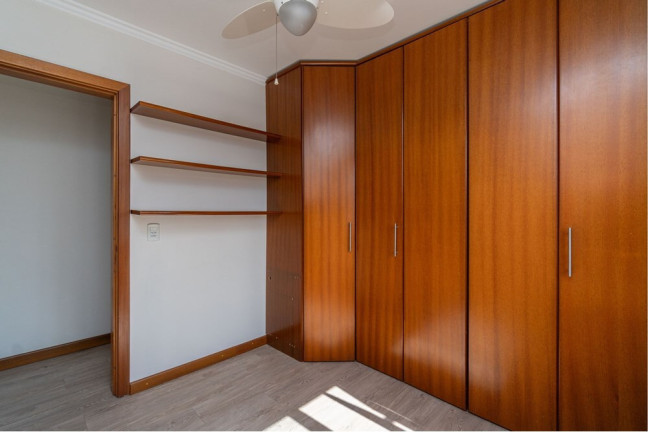 Imagem Apartamento com 3 Quartos à Venda, 97 m² em Menino Deus - Porto Alegre