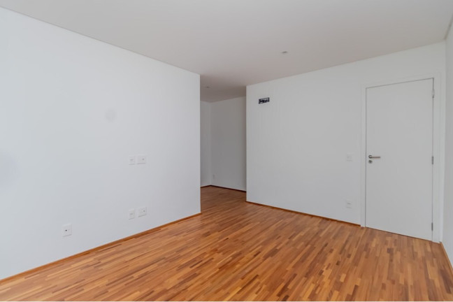 Imagem Casa com 3 Quartos à Venda, 318 m² em Jardim Paulista - São Paulo Imagem Casa com 3 Quartos à Venda, 318 m² em Jardim Paulista - São Paulo