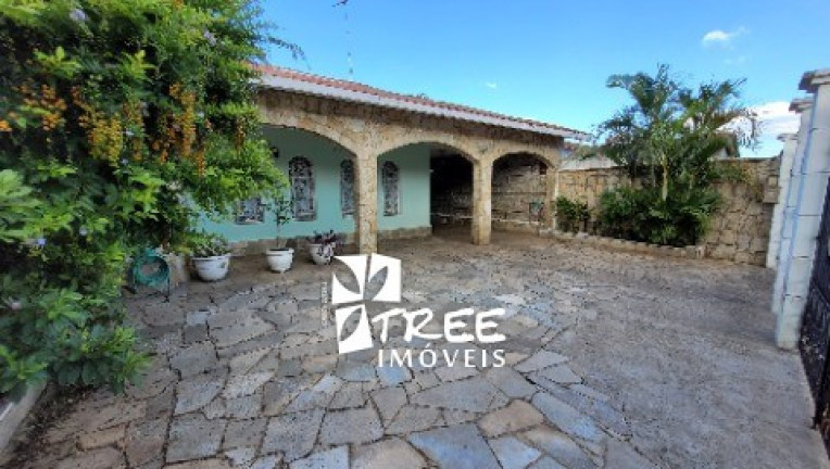 Sobrado com 4 Quartos à Venda, 223 m² em Jardim Rincão - Arujá