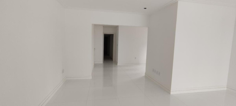 Imagem Apartamento com 3 Quartos à Venda, 110 m² em Barra Sul - Balneário Camboriú