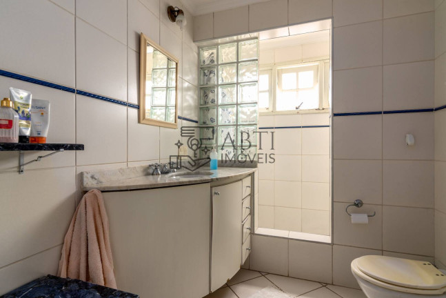 Imagem Casa com 4 Quartos à Venda, 320 m² em Jardim Prudência - São Paulo