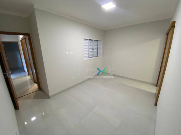 Casa com 3 Quartos à Venda, 102 m² em Vila Carlota - Campo Grande