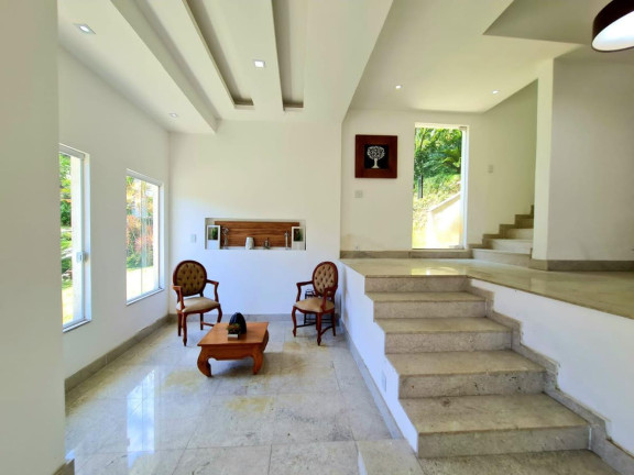 Imagem Casa com 4 Quartos à Venda, 450 m² em Sapê - Niterói Imagem Casa com 4 Quartos à Venda, 450 m² em Sapê - Niterói