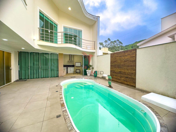 Imagem Casa com 8 Quartos à Venda, 380 m² em Ressacada - Itajaí Imagem Casa com 8 Quartos à Venda, 380 m² em Ressacada - Itajaí