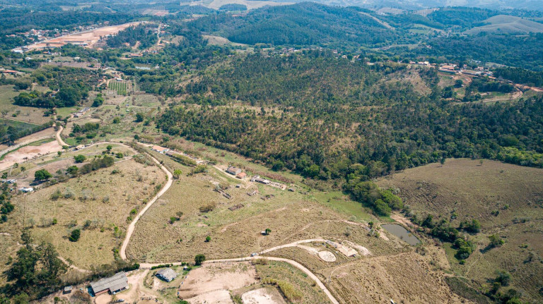 Imagem Chácara com 1 Quarto para Alugar, 100 m² em Jundiaí Mirim - Jundiaí