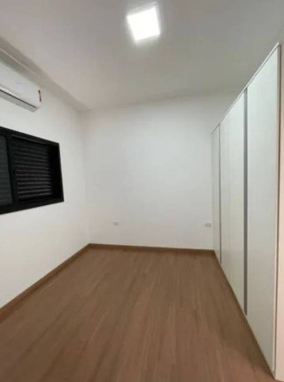 Imagem Casa com 3 Quartos à Venda, 228 m² em Taubaté