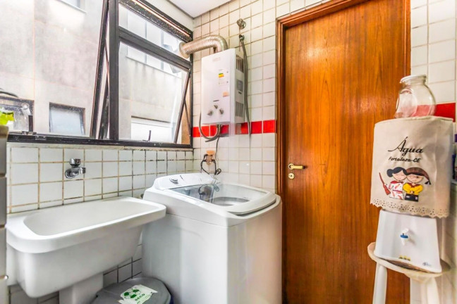 Imagem Cobertura com 3 Quartos à Venda, 206 m² em Petrópolis - Porto Alegre