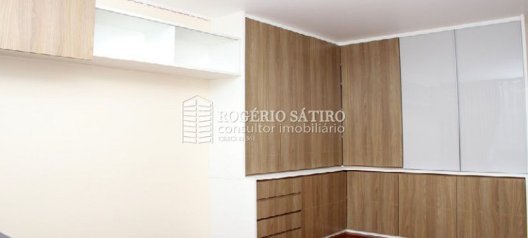 Imagem Sobrado com 4 Quartos à Venda, 349 m² em Jardim Da Glória - São Paulo
