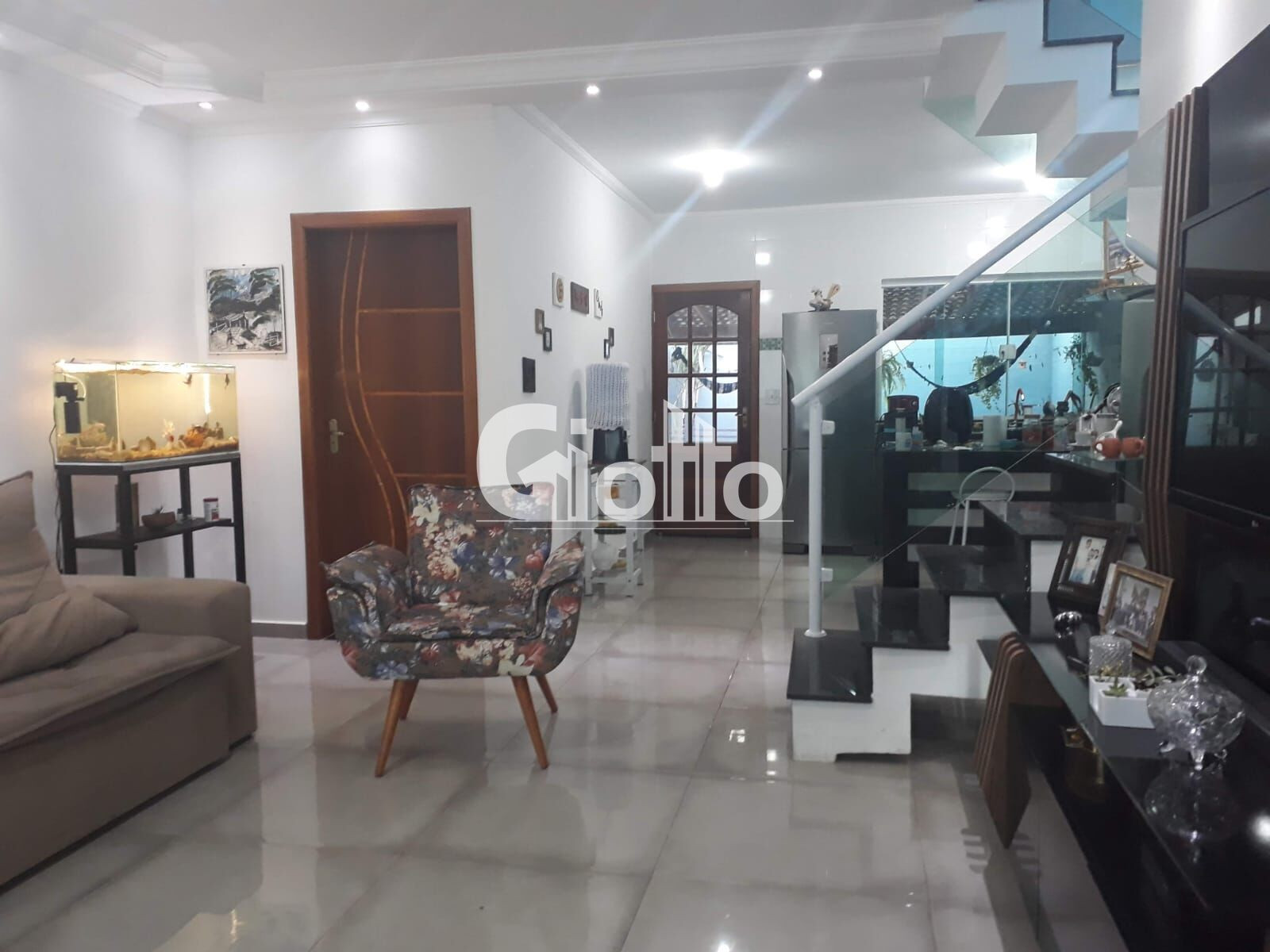 Sobrado com 3 Quartos à Venda, 95 m² em Residencial Algarve - Mogi Das Cruzes