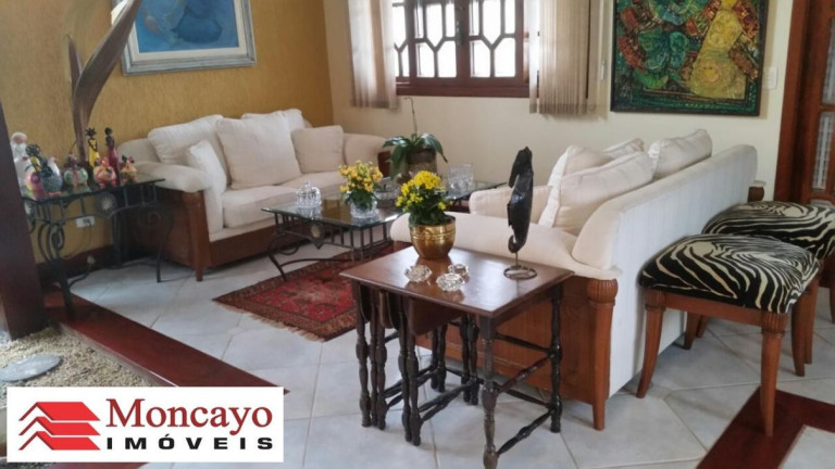 Imagem Sobrado com 4 Quartos à Venda, 437 m² em Capricórnio I - Caraguatatuba Imagem Sobrado com 4 Quartos à Venda, 437 m² em Capricórnio I - Caraguatatuba