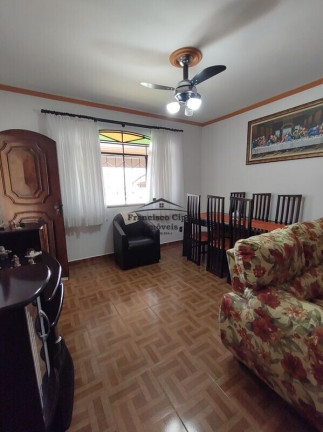 Imagem Casa com 3 Quartos à Venda, 194 m² em Jardim Aeroporto - Guaratinguetá Imagem Casa com 3 Quartos à Venda, 194 m² em Jardim Aeroporto - Guaratinguetá