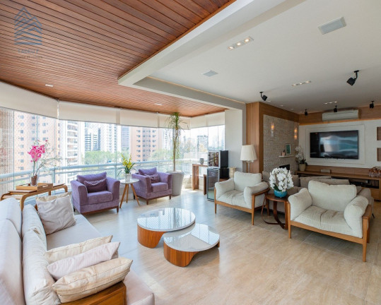 Imóvel com 4 Quartos à Venda, 205 m² em Cidade Monções - São Paulo