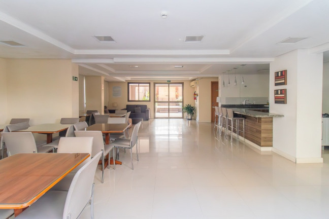 Imagem Apartamento com 2 Quartos à Venda, 61 m² em Jardim Do Salso - Porto Alegre