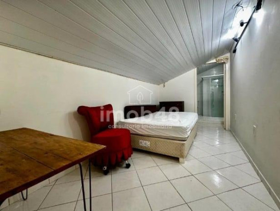 Imagem Apartamento com 2 Quartos à Venda, 50 m² em Capoeiras - Florianópolis