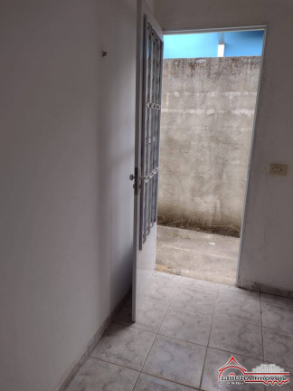 Imagem Casa com 2 Quartos à Venda, 70 m² em Cidade Salvador - Jacareí Imagem Casa com 2 Quartos à Venda, 70 m² em Cidade Salvador - Jacareí