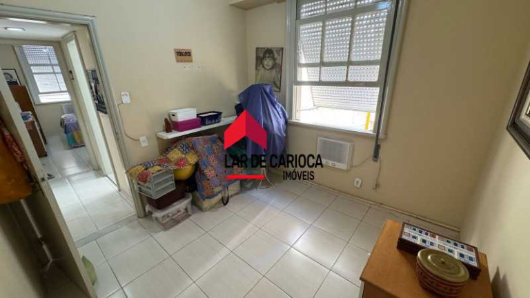 Imagem Apartamento com 2 Quartos à Venda, 72 m² em Copacabana - Rio De Janeiro