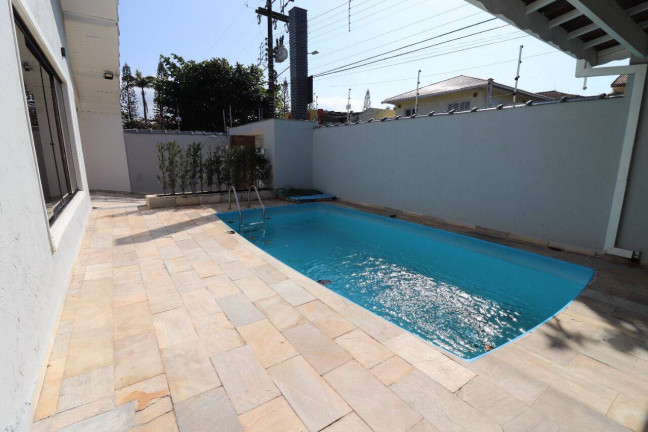 Imagem Casa com 3 Quartos à Venda, 260 m² em Parque Turistico  - Peruíbe