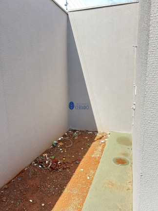 Casa com 3 Quartos à Venda, 112 m² em Residencial Jardins Do Lago - Anápolis