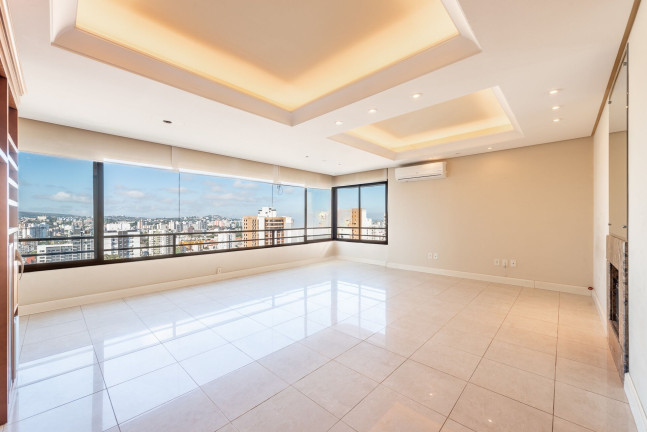 Cobertura com 4 Quartos à Venda, 242 m² em Rio Branco - Porto Alegre