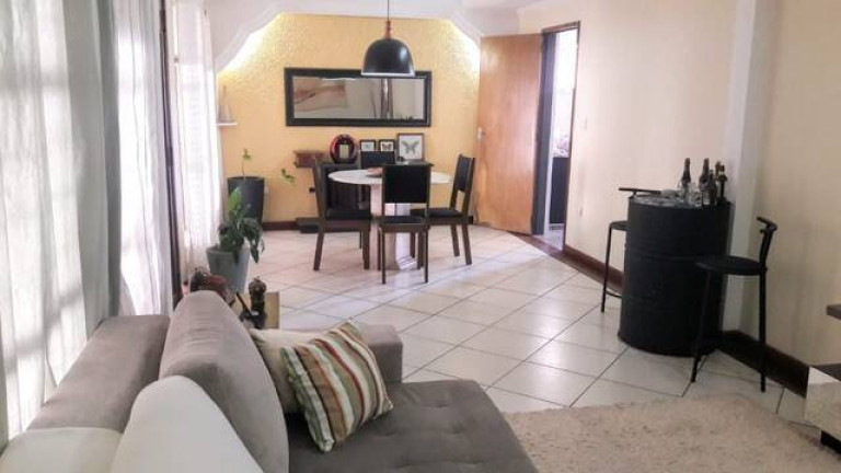 Imagem Casa com 5 Quartos à Venda, 300 m² em Vila Barão - Sorocaba Imagem Casa com 5 Quartos à Venda, 300 m² em Vila Barão - Sorocaba