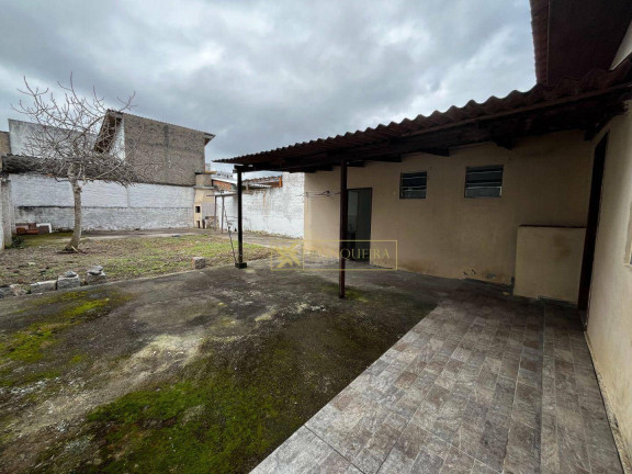 Imagem Casa com 3 Quartos à Venda, 250 m² em Canto - Florianópolis