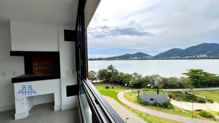 Apartamento com 3 Quartos à Venda, 130 m² em João Paulo - Florianópolis