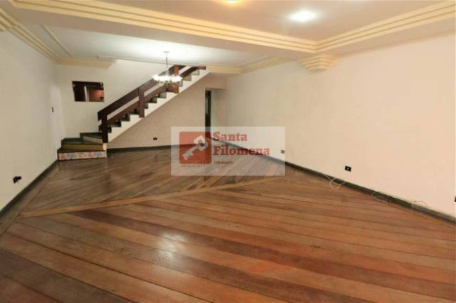 Imagem Sobrado com 3 Quartos à Venda, 257 m² em Parque Jaçatuba - Santo André