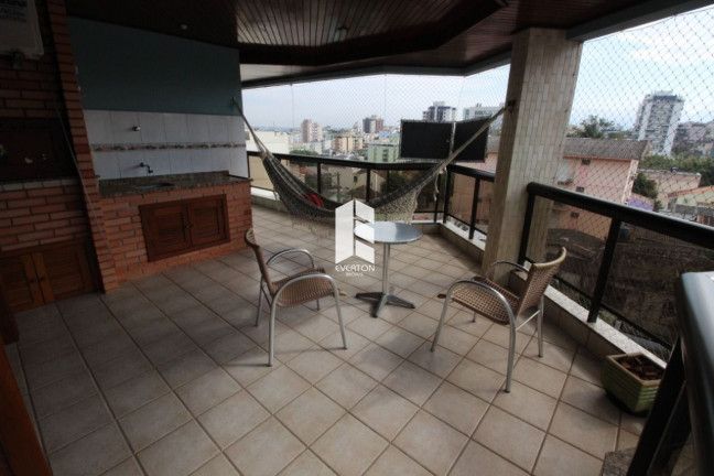 Imagem Apartamento com 4 Quartos à Venda, 240 m² em Nossa Senhora Medianeira - Santa Maria