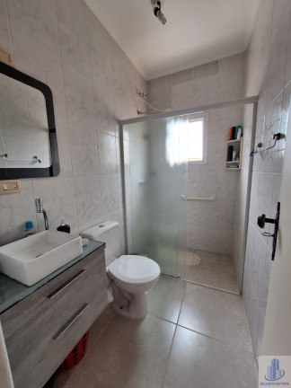 Imagem Imóvel com 3 Quartos à Venda, 175 m² em Guilhermina - Praia Grande Imagem Imóvel com 3 Quartos à Venda, 175 m² em Guilhermina - Praia Grande
