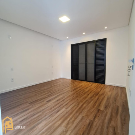 Imagem Casa com 4 Quartos à Venda, 270 m² em Caminho Novo - Tremembé Imagem Casa com 4 Quartos à Venda, 270 m² em Caminho Novo - Tremembé