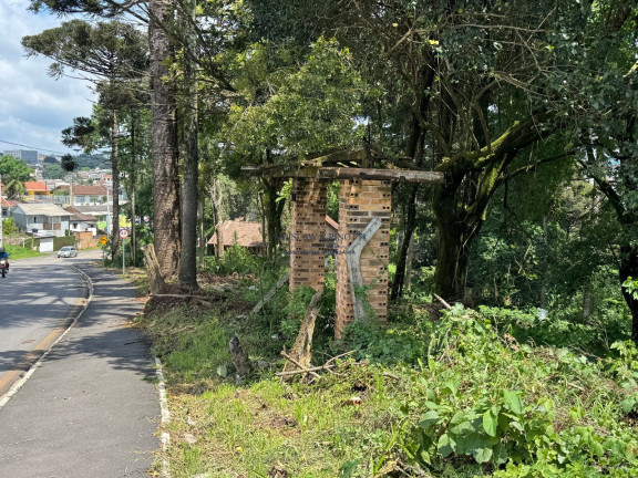 Imagem Terreno à Venda, 1.347 m² em Osasco - Colombo Imagem Terreno à Venda, 1.347 m² em Osasco - Colombo