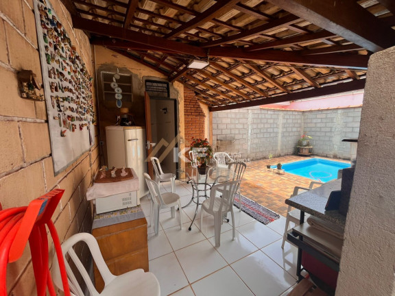 Imagem Casa com 3 Quartos à Venda, 250 m² em Planalto Verde - Ribeirão Preto Imagem Casa com 3 Quartos à Venda, 250 m² em Planalto Verde - Ribeirão Preto