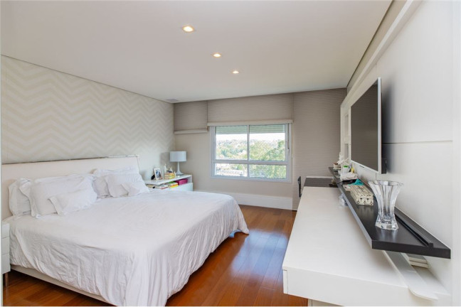 Imagem Apartamento com 4 Quartos à Venda, 251 m² em Campo Belo - São Paulo