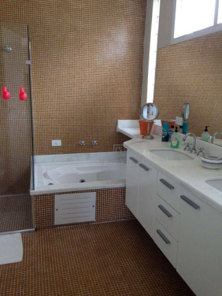 Imagem Casa com 4 Quartos à Venda, 300 m² em Alphaville 03 - Santana De Parnaíba Imagem Casa com 4 Quartos à Venda, 300 m² em Alphaville 03 - Santana De Parnaíba