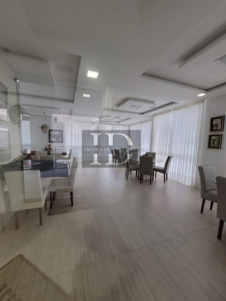 Apartamento com 4 Quartos à Venda, 135 m² em Centro - Balneário Camboriú
