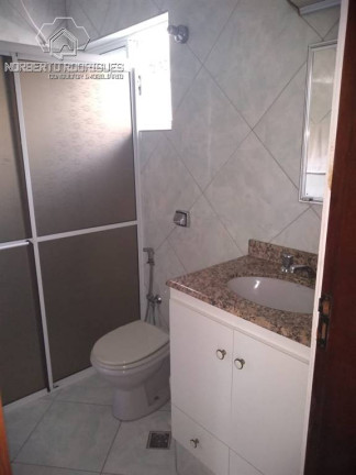 Imagem Casa com 2 Quartos à Venda, 115 m² em Guilhermina - Praia Grande