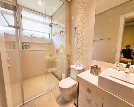Imagem Apartamento com 3 Quartos à Venda, 307 m² em Atiradores - Joinville Imagem Apartamento com 3 Quartos à Venda, 307 m² em Atiradores - Joinville