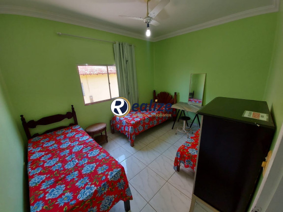 Imagem Casa com 8 Quartos à Venda, 265 m² em Centro - Guarapari Imagem Casa com 8 Quartos à Venda, 265 m² em Centro - Guarapari