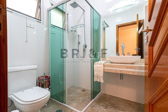 Imagem Sobrado com 2 Quartos à Venda, 178 m² em Indianópolis - São Paulo