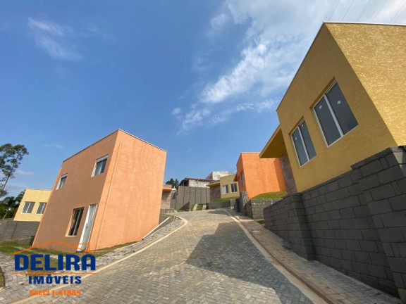 Casa com 3 Quartos à Venda,  em Jardim Estância Brasil - Atibaia