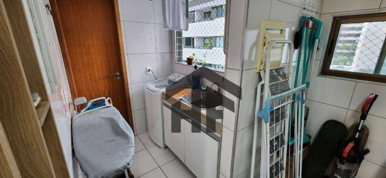 Imagem Apartamento com 3 Quartos à Venda, 100 m² em Encruzilhada - Recife
