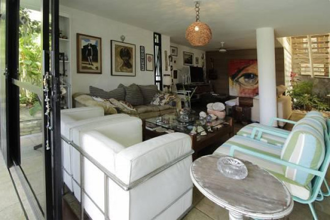 Imagem Casa com 5 Quartos à Venda, 200 m² em Vilas Do Atlântico - Lauro De Freitas Imagem Casa com 5 Quartos à Venda, 200 m² em Vilas Do Atlântico - Lauro De Freitas