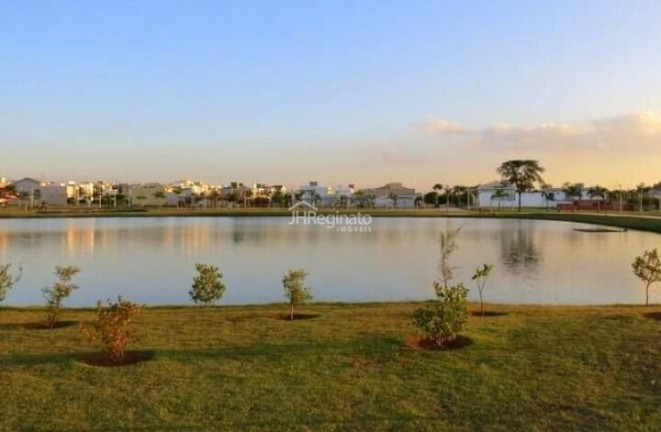 Imagem Casa de Condomínio com 3 Quartos à Venda, 244 m² em Condomínio Ibiti Royal - Sorocaba Imagem Casa de Condomínio com 3 Quartos à Venda, 244 m² em Condomínio Ibiti Royal - Sorocaba