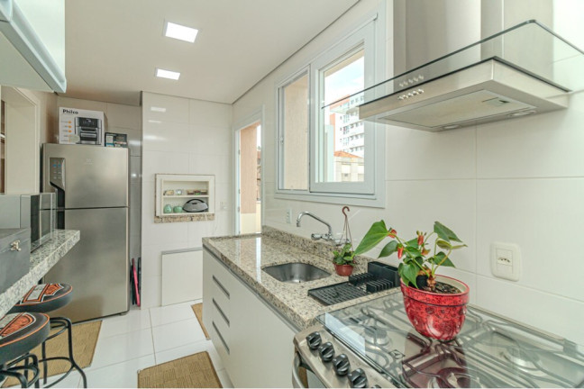 Imagem Apartamento com 2 Quartos à Venda, 74 m² em Cristo Redentor - Porto Alegre