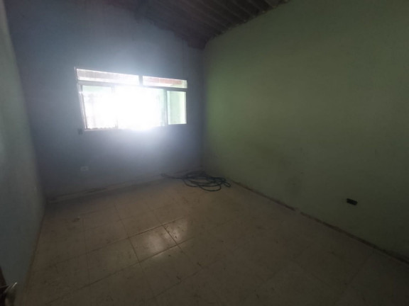 Imagem Casa com 2 Quartos à Venda, 135 m² em Vera Cruz - Mongaguá