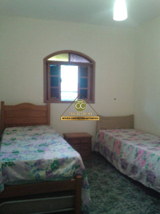 Apartamento à Venda,  em Jardim Peró - Cabo Frio